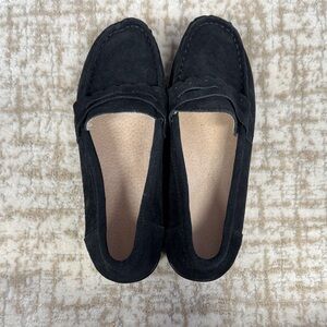 Women’s Wedged Suede Loafers